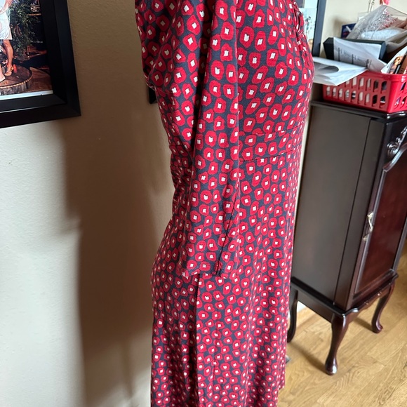 Boden Scoop Neck Short sleeve Dress - Picture 4 of 9